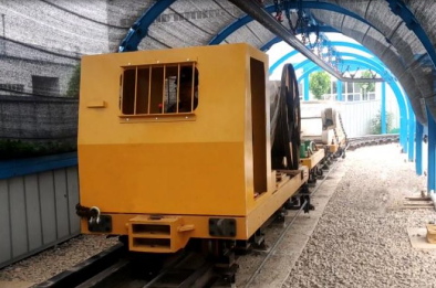 石煤机公司13种新型绳牵引卡轨车获取安标证